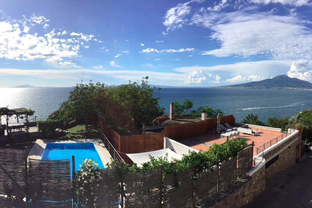 Villa Bikini On Sorrento Coast Vico Equense Exteriör bild