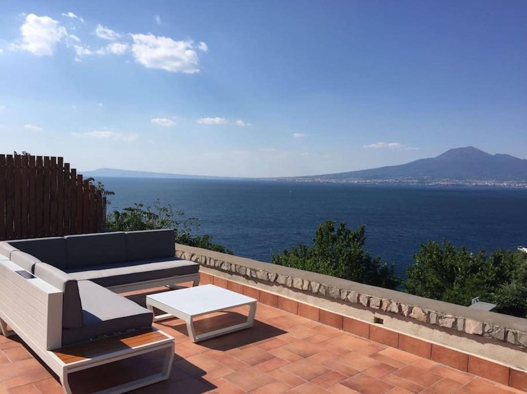 Villa Bikini On Sorrento Coast Vico Equense Exteriör bild
