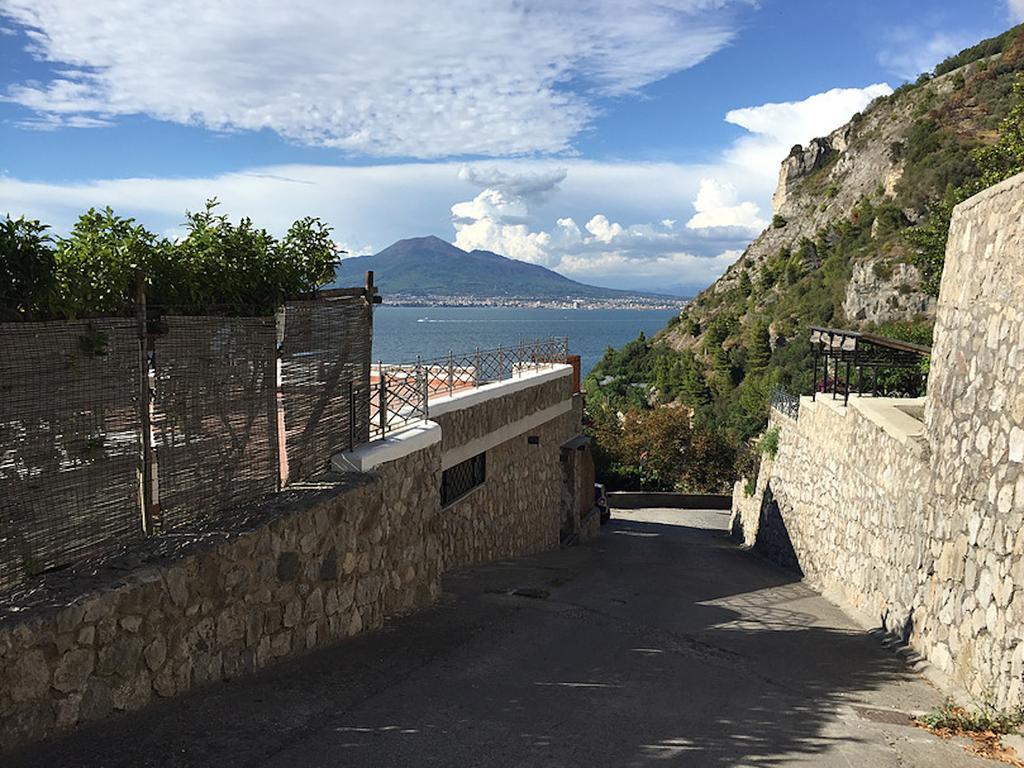 Villa Bikini On Sorrento Coast Vico Equense Exteriör bild